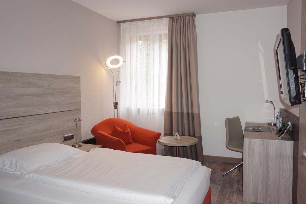 Hotel Kastanienhof Erding Exteriér fotografie